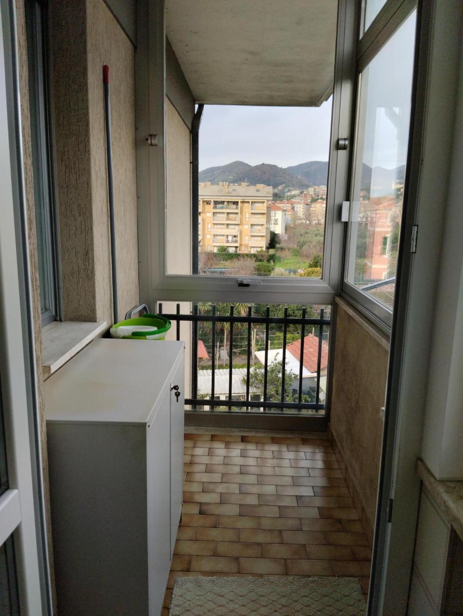 Appartamento Con Posto Auto Lavagna Bagian luar foto